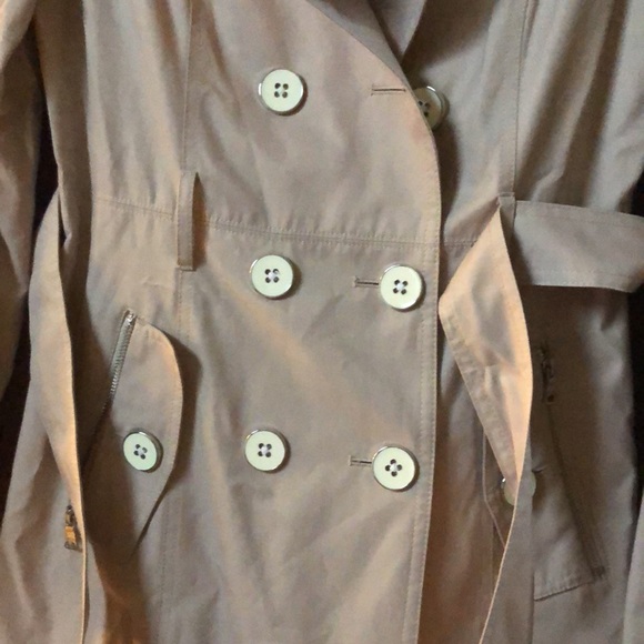 NWT Jessica Simpson tan trench coat. Size X-Small. - Picture 7 of 7